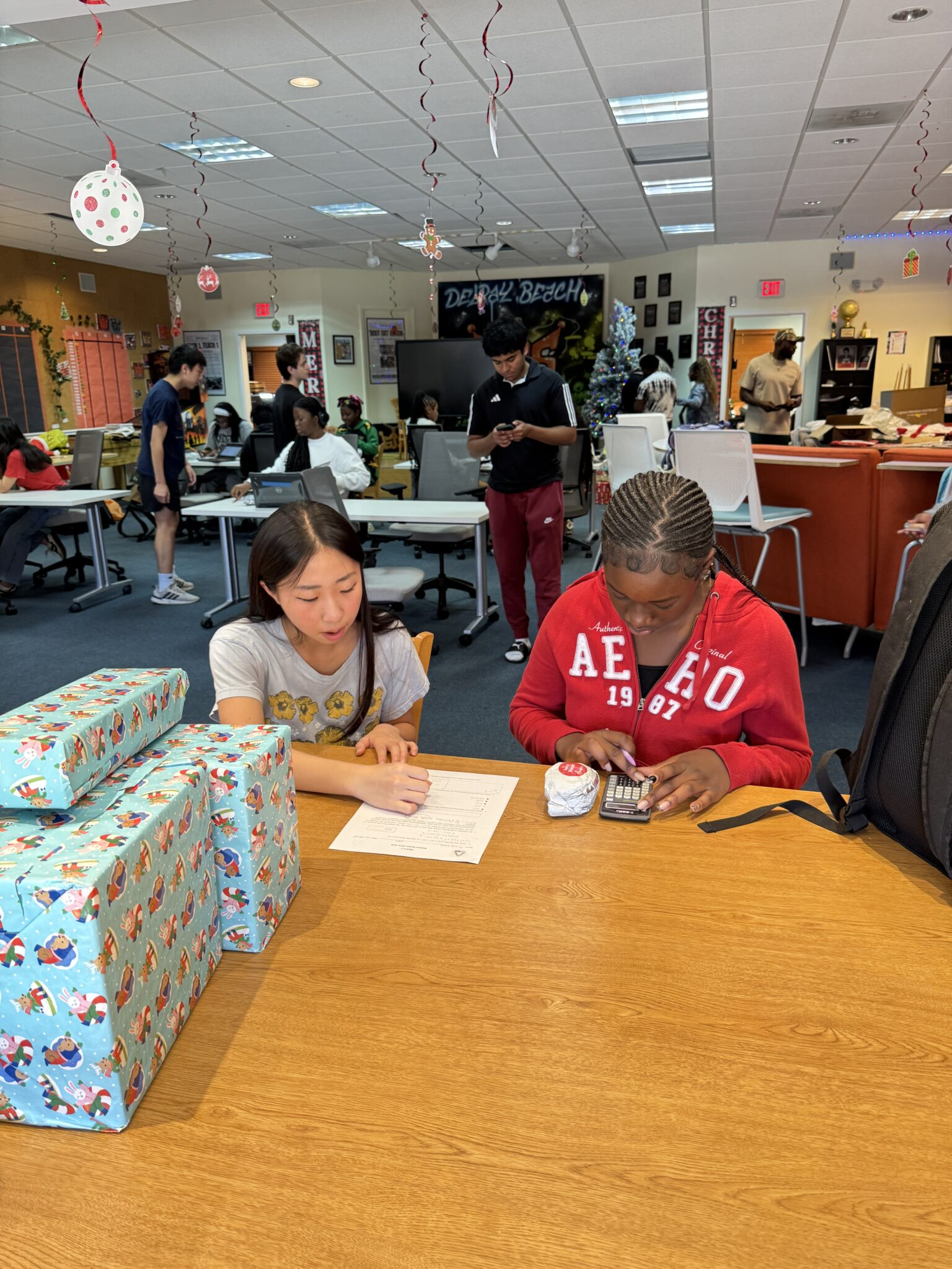 Students working together